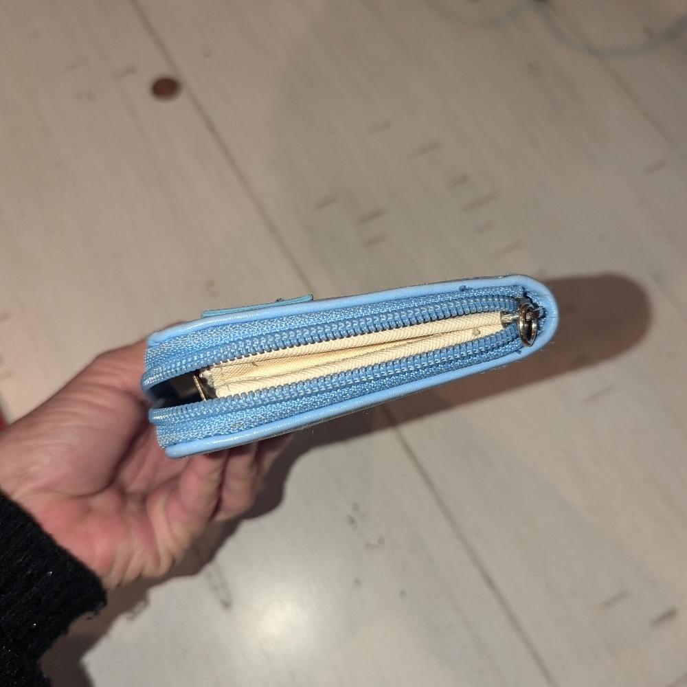 Christian LaCroix baby blue long wallet - Picture 11 of 14